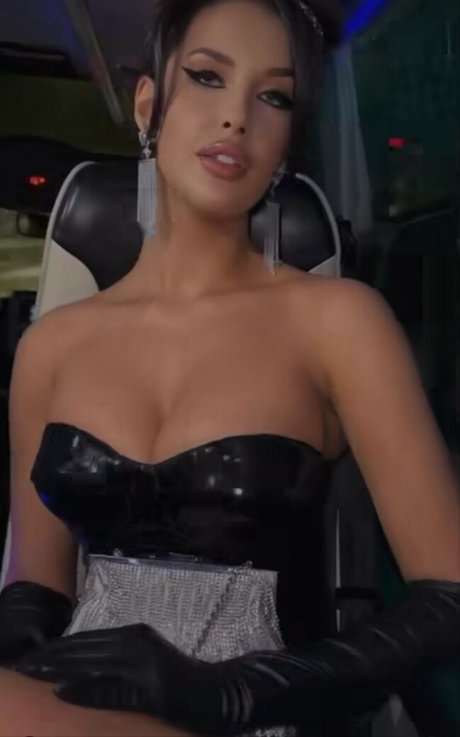 Liza Makhu OnlyFans Bilder geleakt