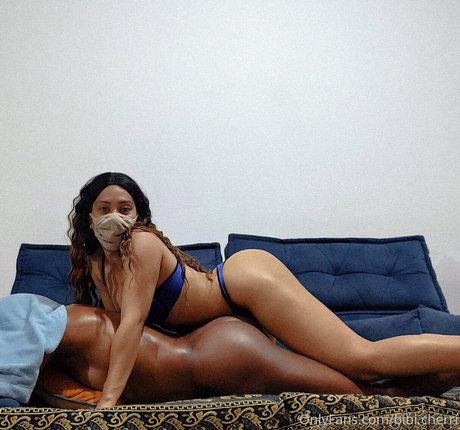 Bibi Cherri Nacktbilder von OnlyFans geleakt