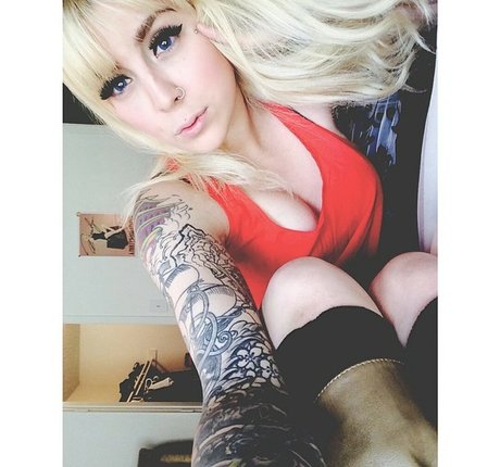 SJ Valenz OnlyFans Nacktbilder geleakt