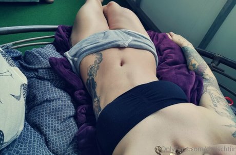 Mopsiie 2 0 Nacktbilder geleakt OnlyFans Nacktporno