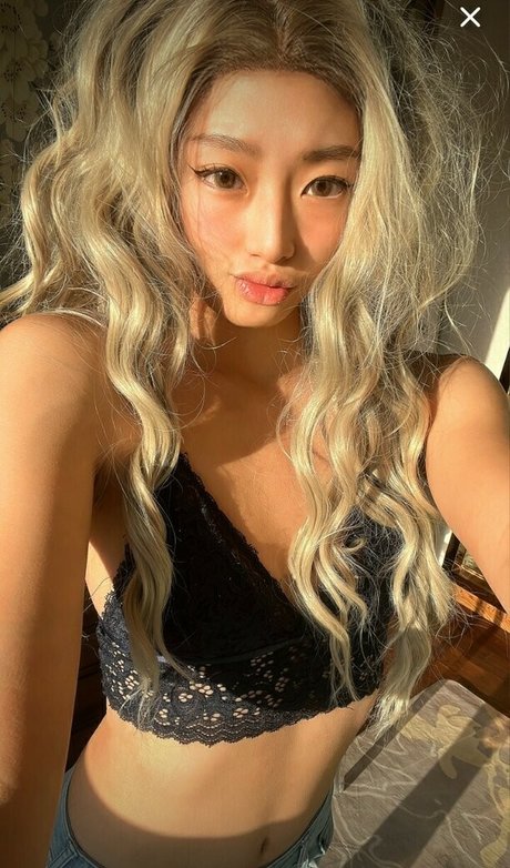 Ari Lee Neuer OnlyFans Leak