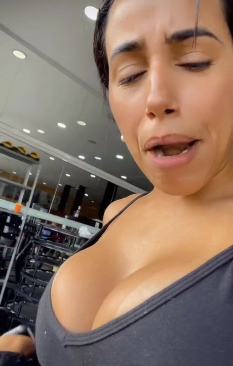 MC Naninha Geleakte OnlyFans-Inhalte