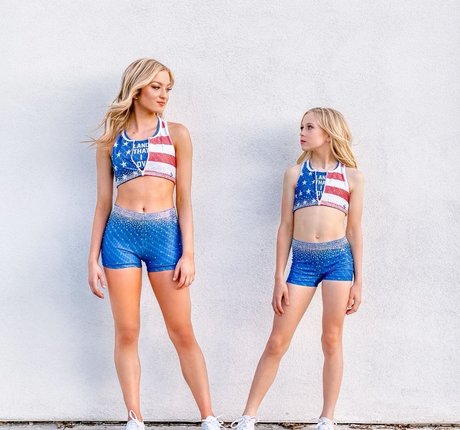 Savanah Moss OnlyFans Brüste Bild