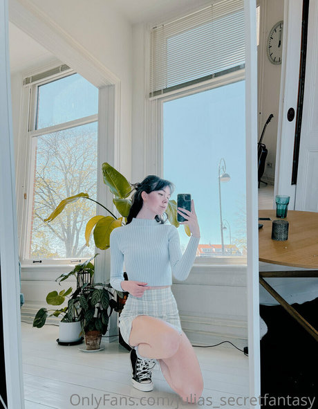 julias secretfantasy OnlyFans Leak