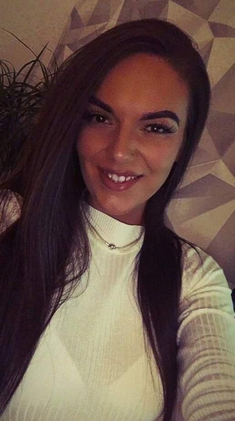 Kimberley Maxwell OnlyFans-Bilder