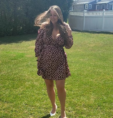 Caityy Cakesss OnlyFans-Leak