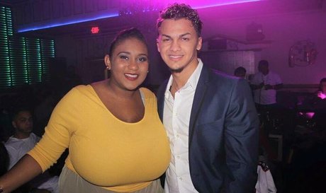 Suly OnlyFans Inhalte