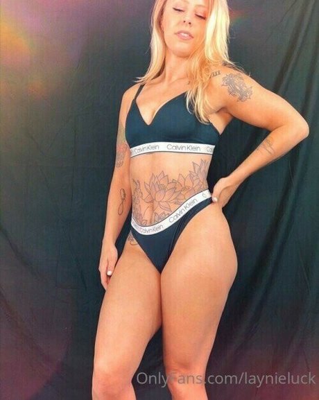 AEW Laynie Luck OnlyFans gratis