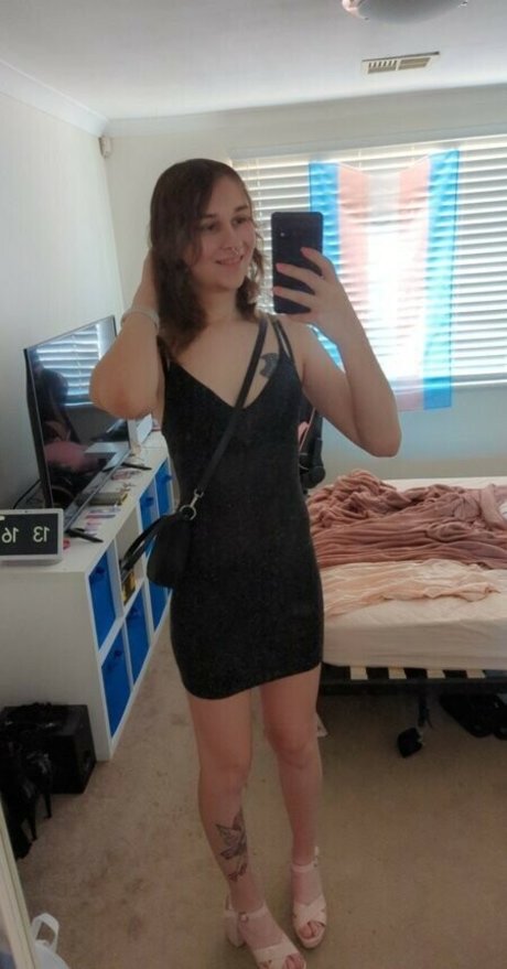 NeonRosa OnlyFans Sextape geleakt