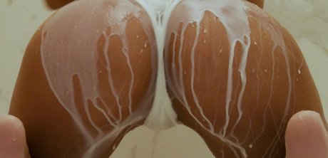 Ellysa Geanina OnlyFans Leaks Nacktbilder