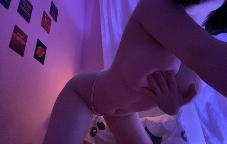 Peinjaa Nackt geleakt OnlyFans