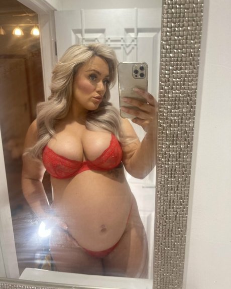 Caitncurves OnlyFans gratis