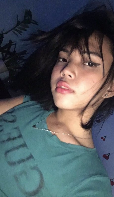 Miru Ackerman OnlyFans gratis