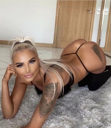 natashacheri OnlyFans Nackt Leak