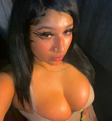 Linduh Neue geleakte OnlyFans-Inhalte