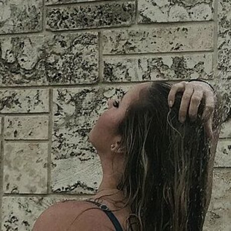 Lauren Sangster Leaks von Nacktbildern auf OnlyFans