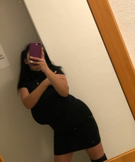 Melannia OnlyFans Brüste Bild