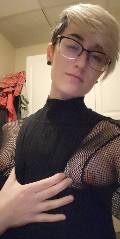 Apollo Fucker OnlyFans Sex