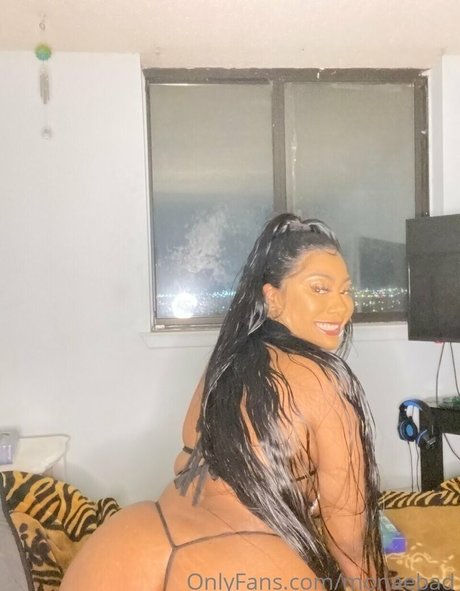 monaebad OnlyFans Sex