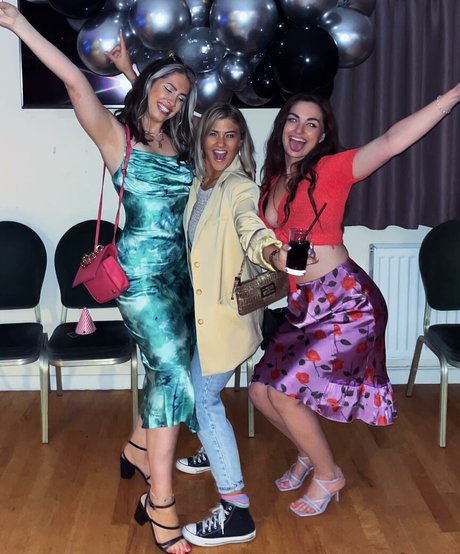 Claudia Valler Nacktbilder von OnlyFans geleakt