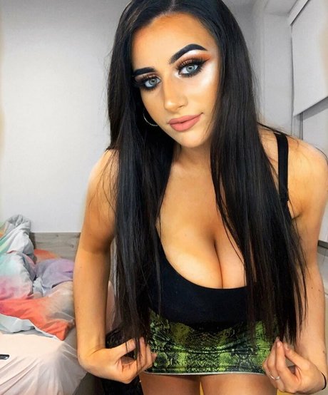 Ciara Lennon Nacktbilder von OnlyFans geleakt