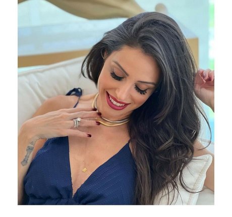 Roberta Carbonari Muzy OnlyFans XX