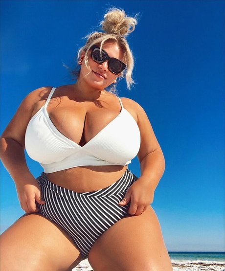 Hayden Buchko OnlyFans Bilder