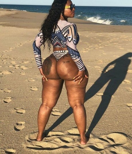 Cherokee D Ass Neue geleakte OnlyFans-Inhalte