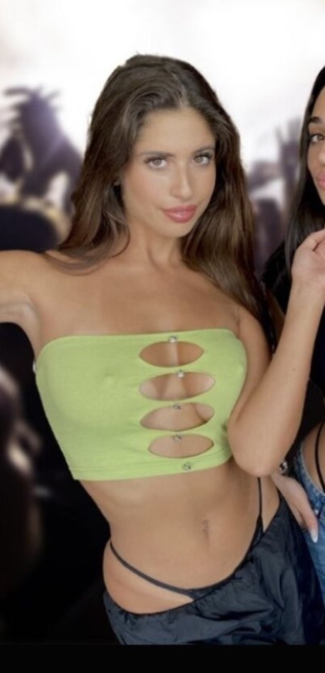 Adi Dan Strip OnlyFans