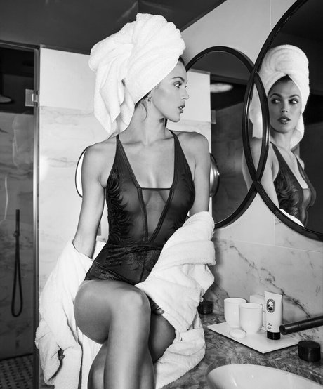 Iris Mittenaere Neues OnlyFans