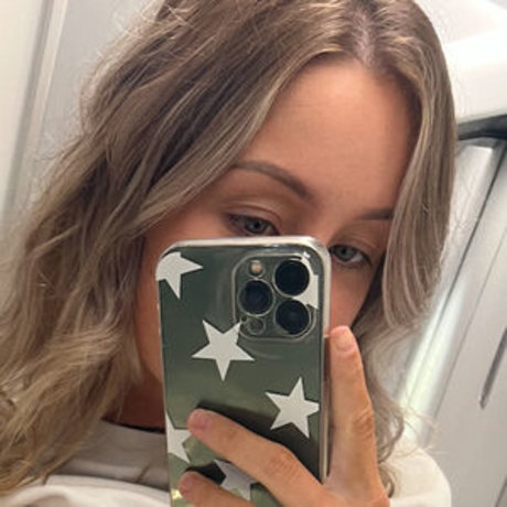 Lillybabe323 OnlyFans Pornografie