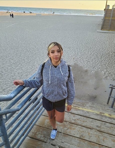 Mina Sin Nackt OnlyFans