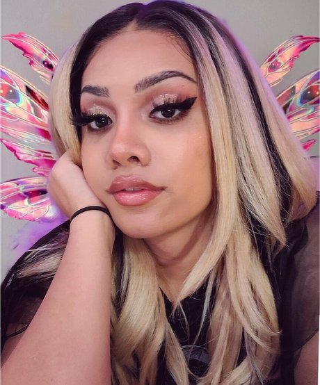 Mina Sin OnlyFans Leak