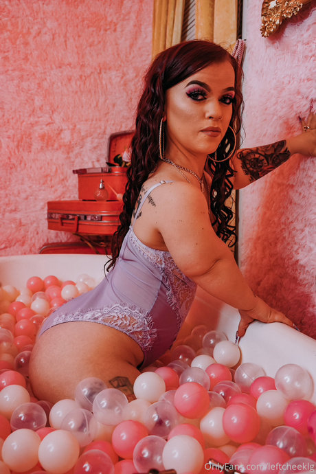 Leftcheek Nacktbilder von OnlyFans geleakt