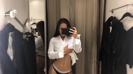 cxurtnee OnlyFans Leak