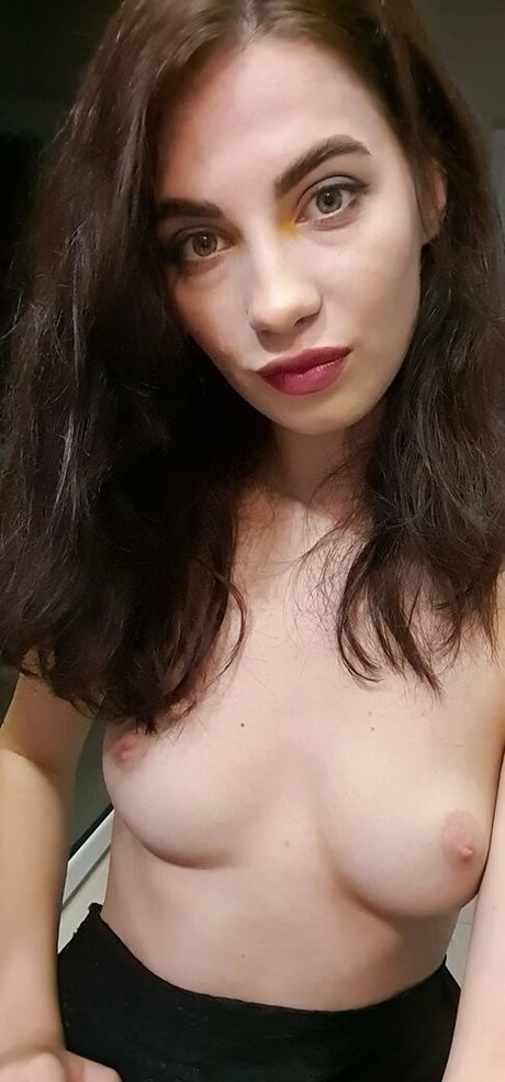 onlykattyv Nackt auf OnlyFans