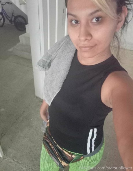 Lizbeth Martinez OnlyFans nackte Brüste