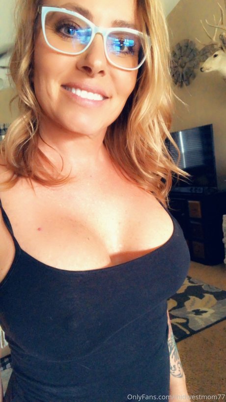 Midwest Mom OnlyFans geleakte Bilder