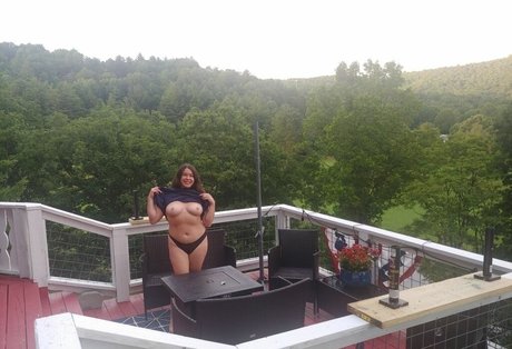 WNC Fun Girl Nacktbilder von OnlyFans