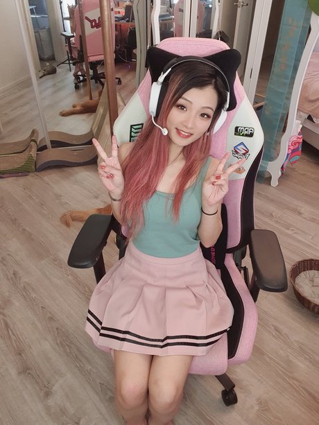 melonsoce Nacktpornos von OnlyFans geleakt