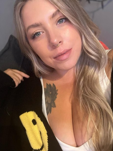 cuteandspooky Leaked OnlyFans Sextape