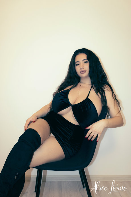 Alice Levine Profilbild