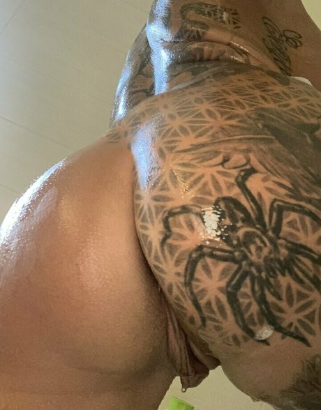 Tina2212 OnlyFans nackt