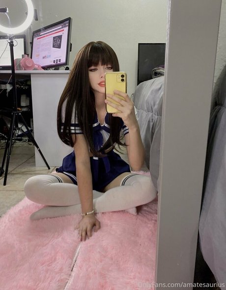 Amate Saurius OnlyFans-Pornos