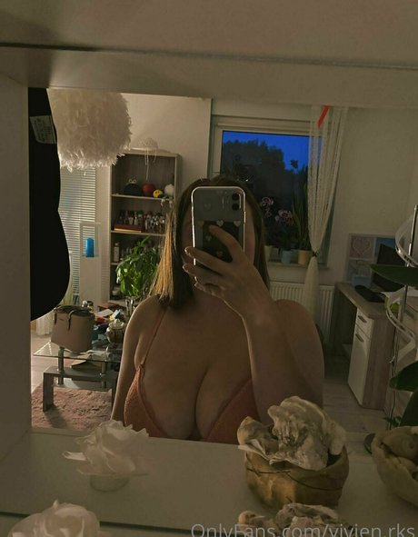 Vivien rks Nacktbilder von OnlyFans