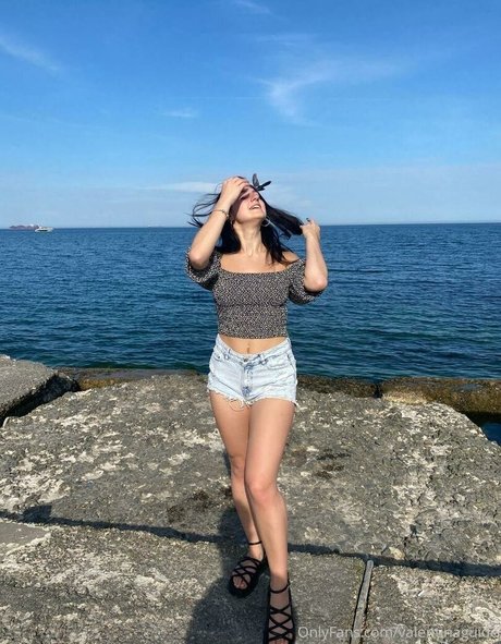 Valentina Guide OnlyFans Sex