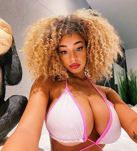 Dana Curly OnlyFans-Pornoleak