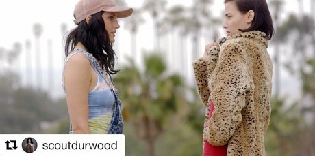 Allison Scagliotti Bilder OnlyFans