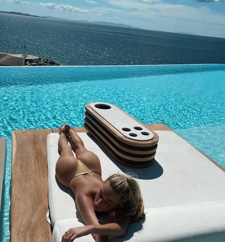 Antonia Freya Lidia OnlyFans XXX