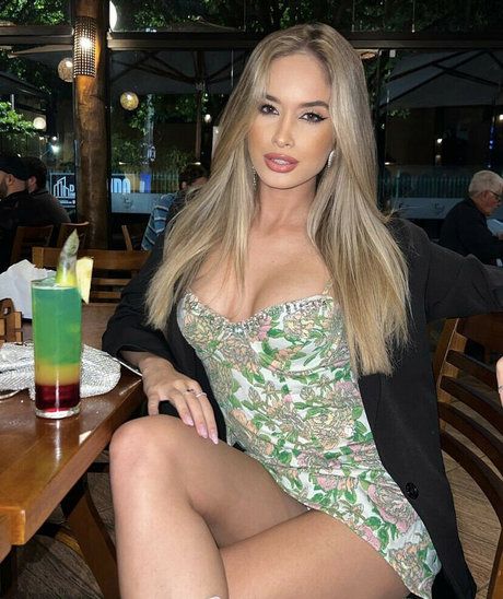 Anna Cangussu OnlyFans-Bilder